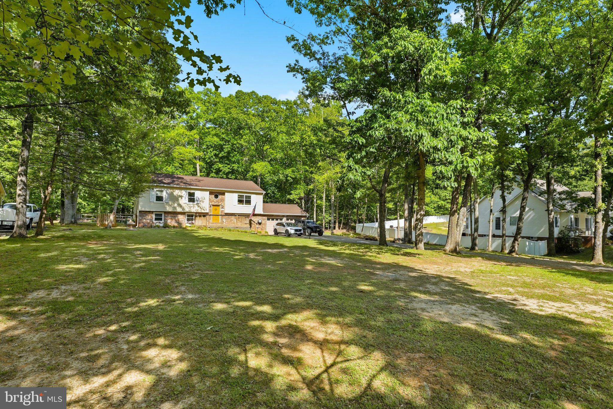 LAKE WILDERNESS - Residential