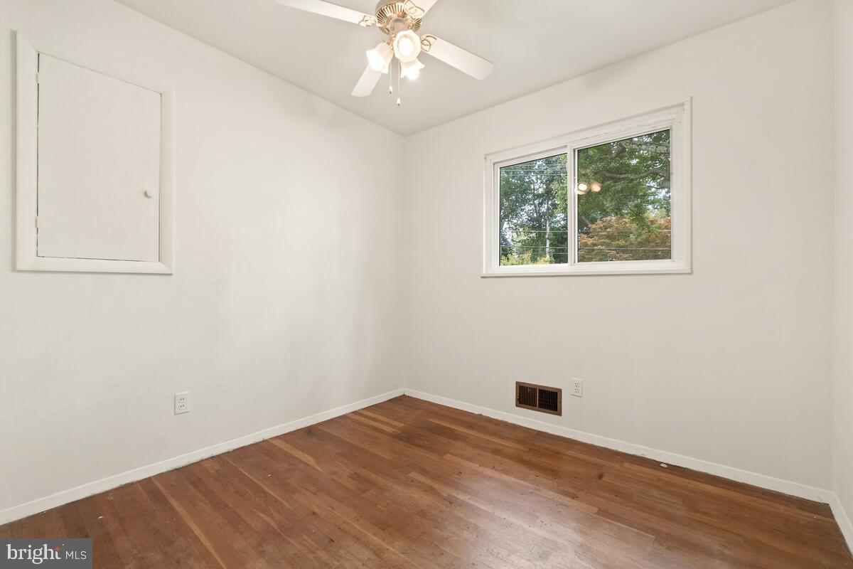 GARRETT FOREST - Residential