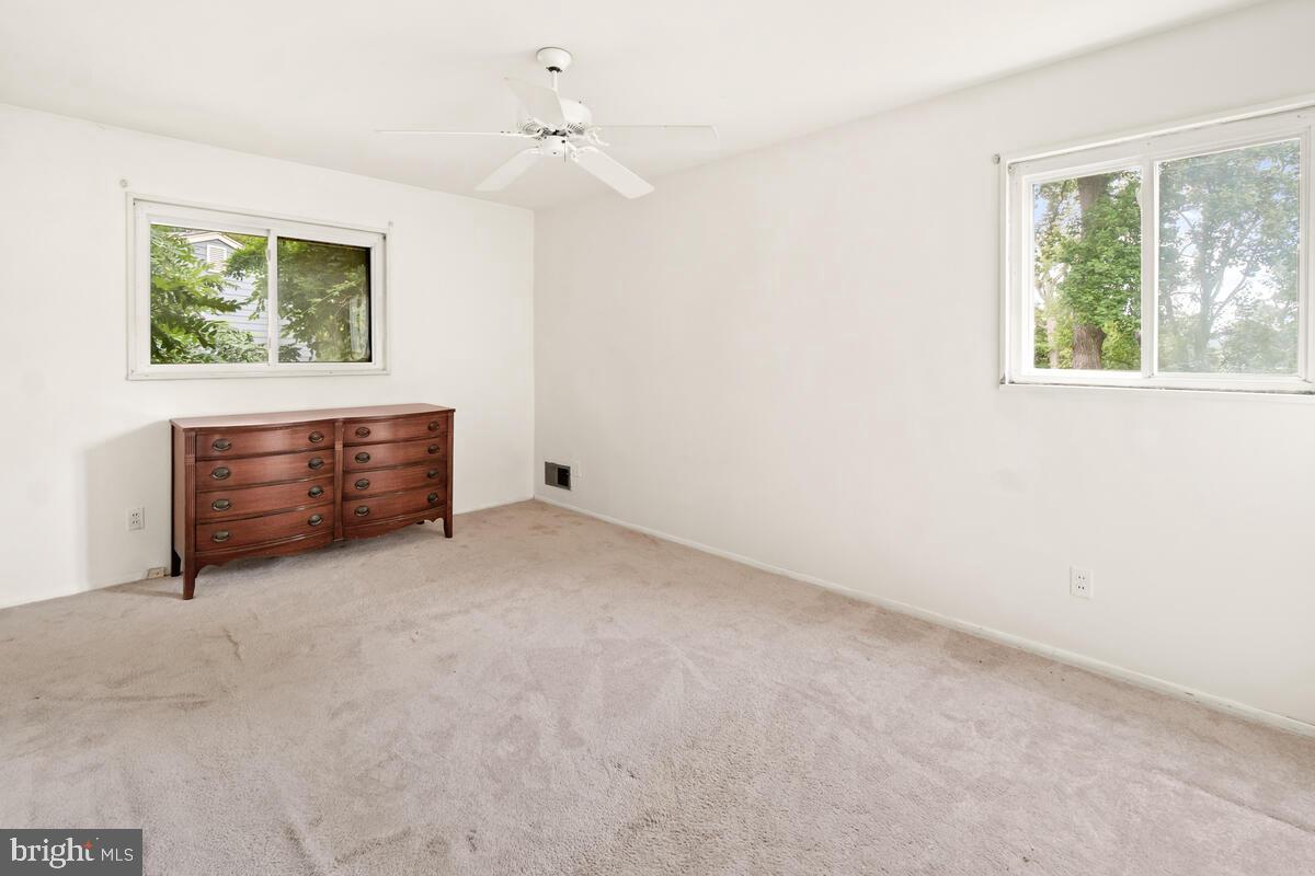 GARRETT FOREST - Residential