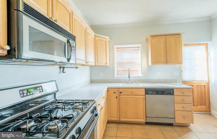 PATTERSON PARK - Residential Lease