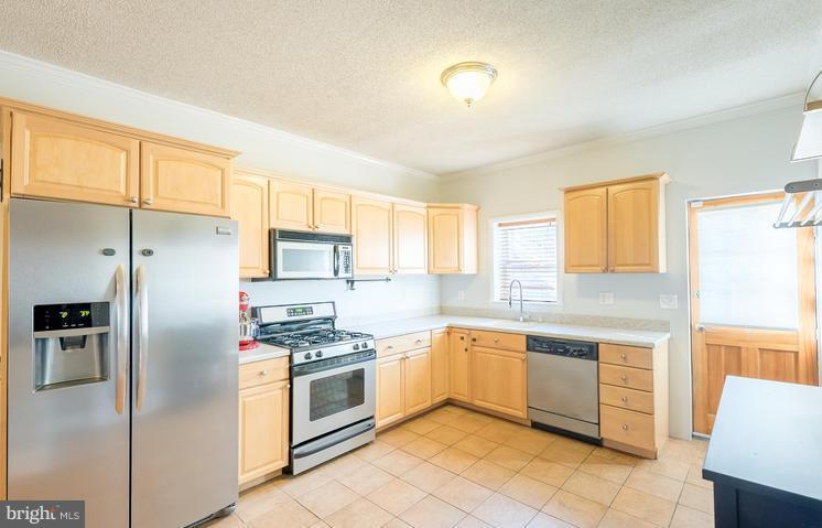 PATTERSON PARK - Residential Lease