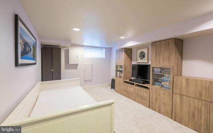 PATTERSON PARK - Residential Lease