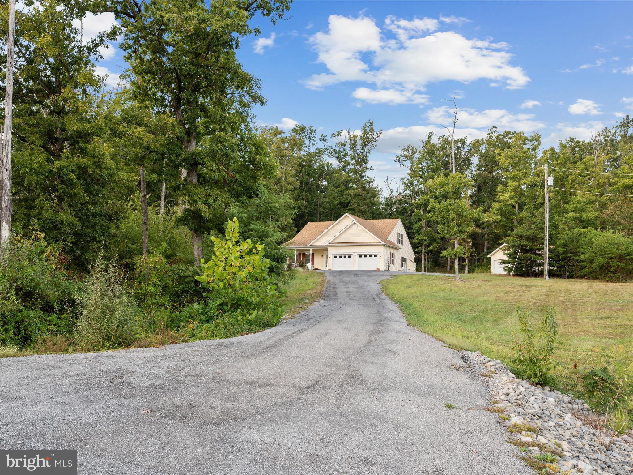 FLINT RIDGE - Residential