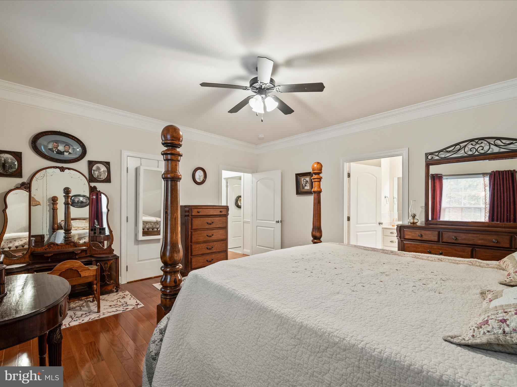 FLINT RIDGE - Residential