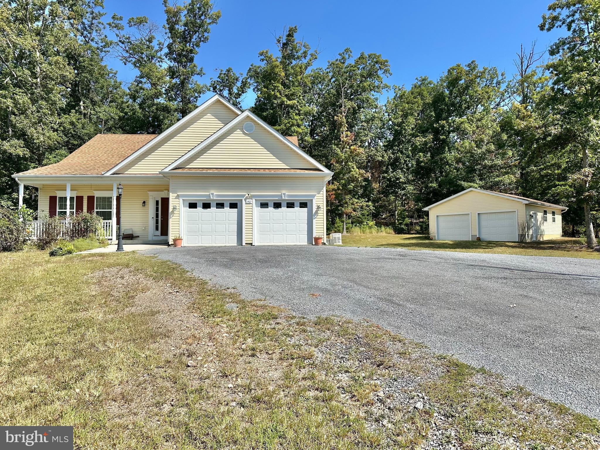 FLINT RIDGE - Residential