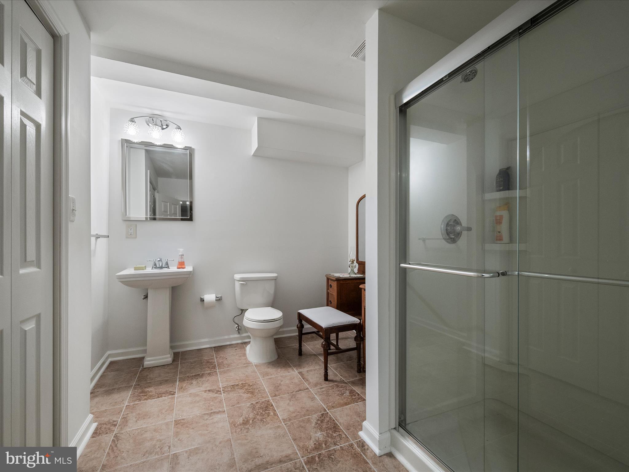 FLINT RIDGE - Residential