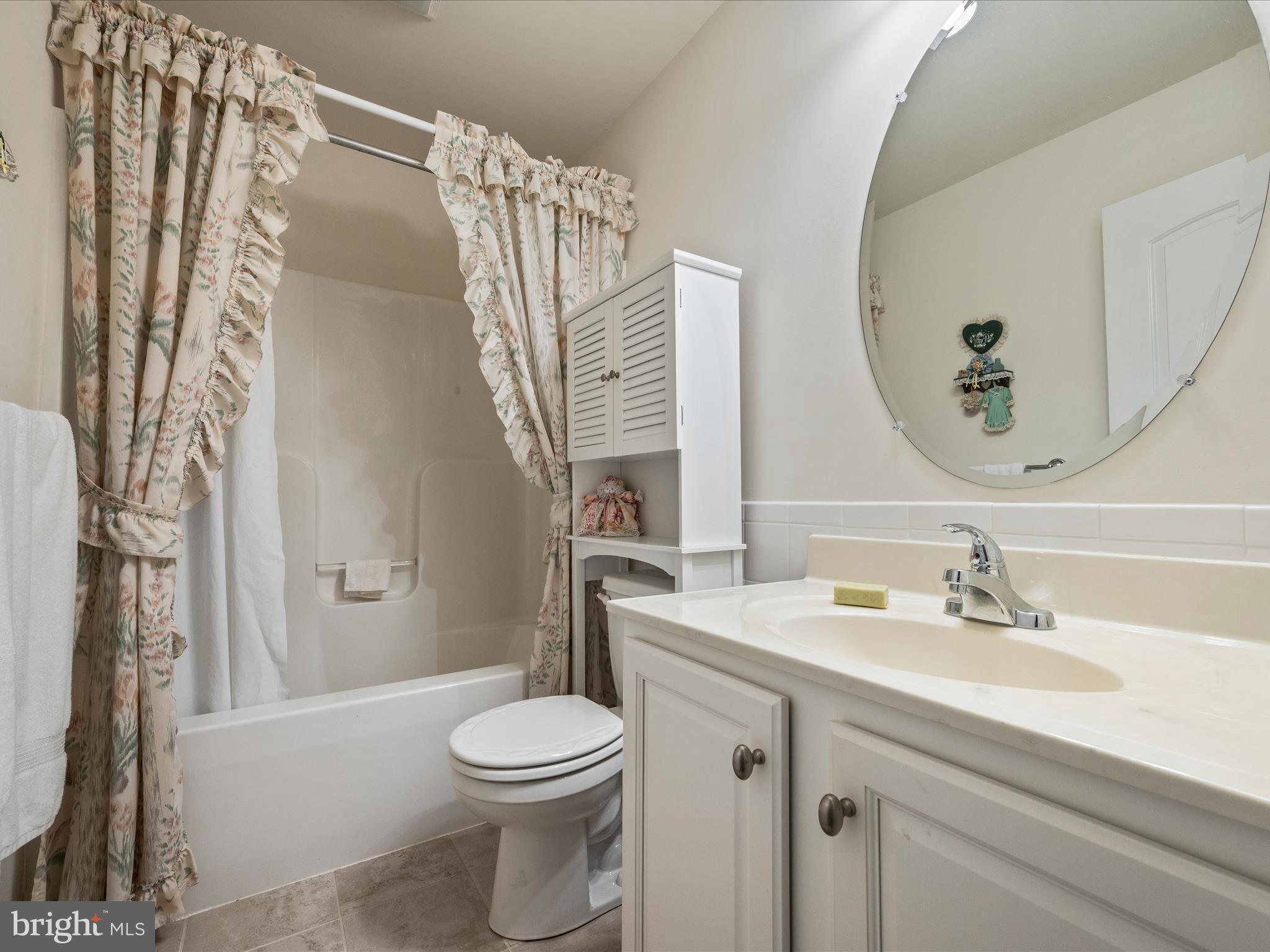 FLINT RIDGE - Residential