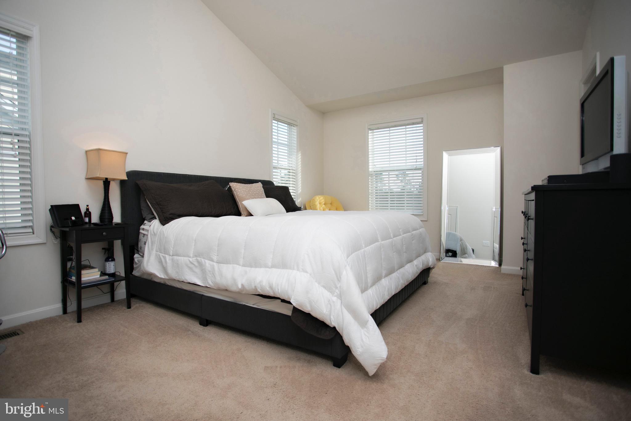 LADYSMITH VILLAGE - Residential