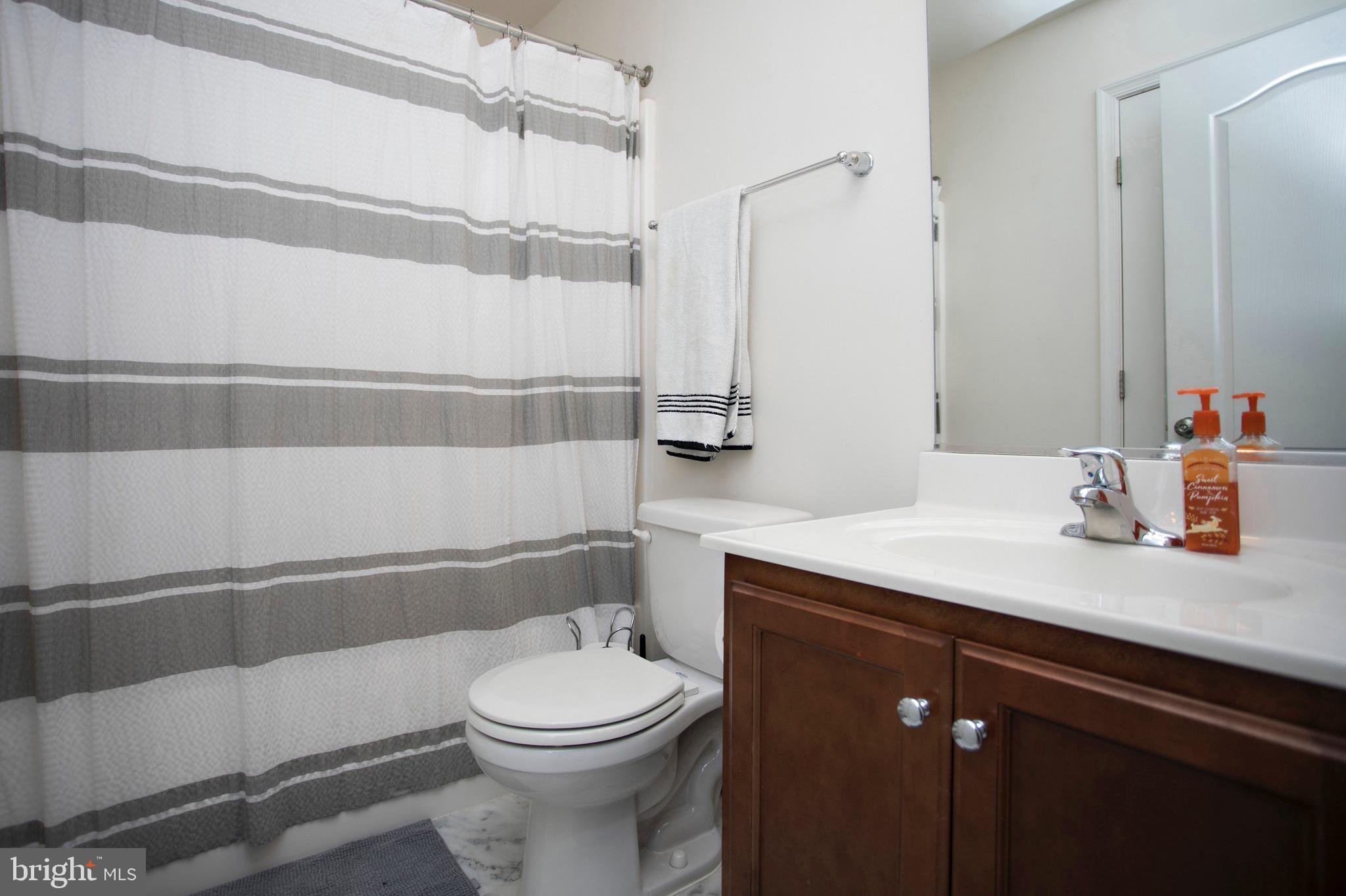 LADYSMITH VILLAGE - Residential