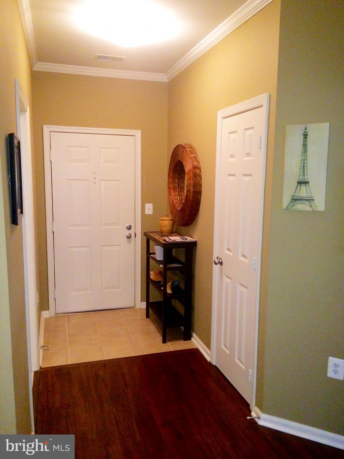 NORTH POINT VILLAS - Residential Lease