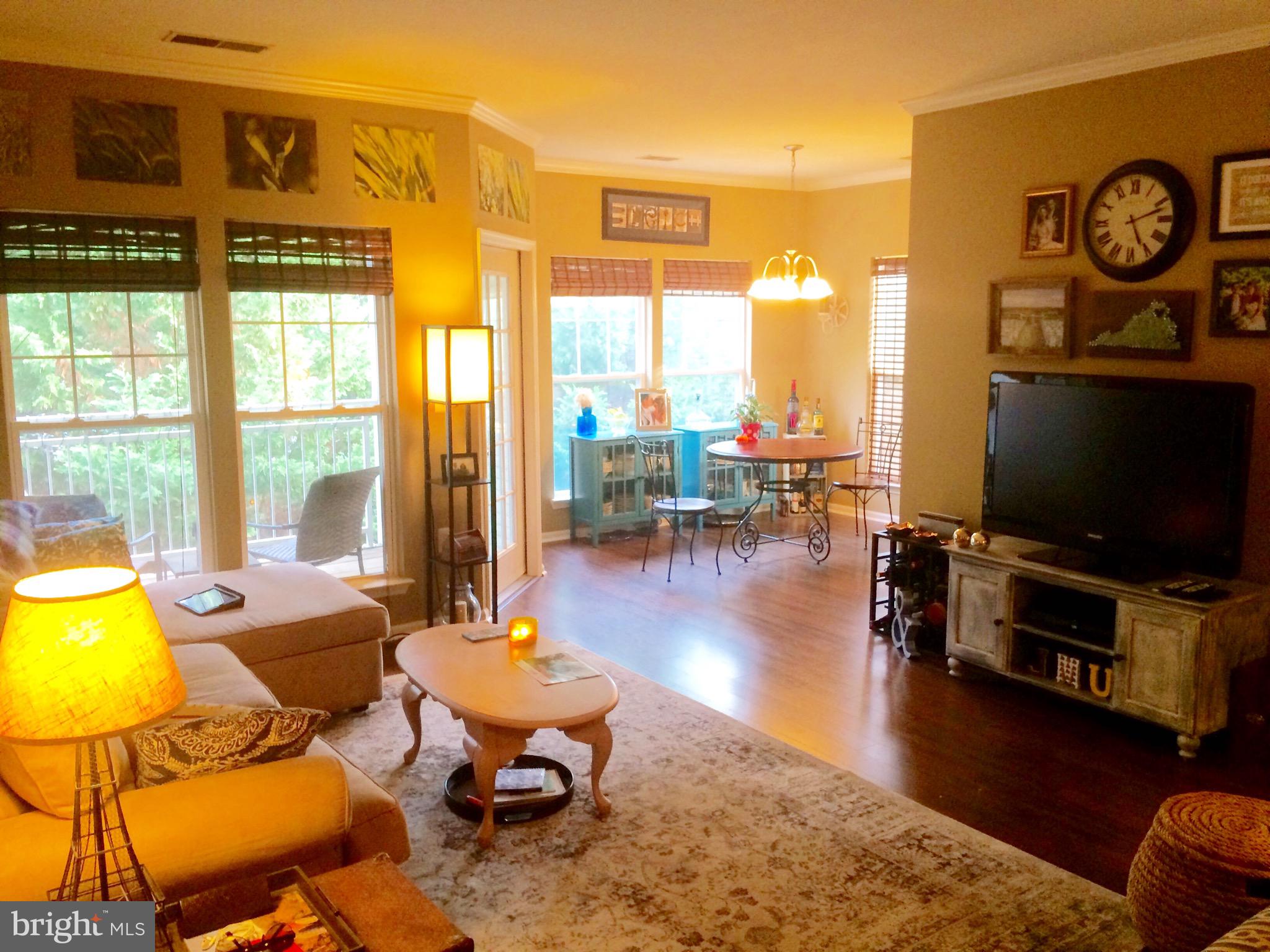 NORTH POINT VILLAS - Residential Lease