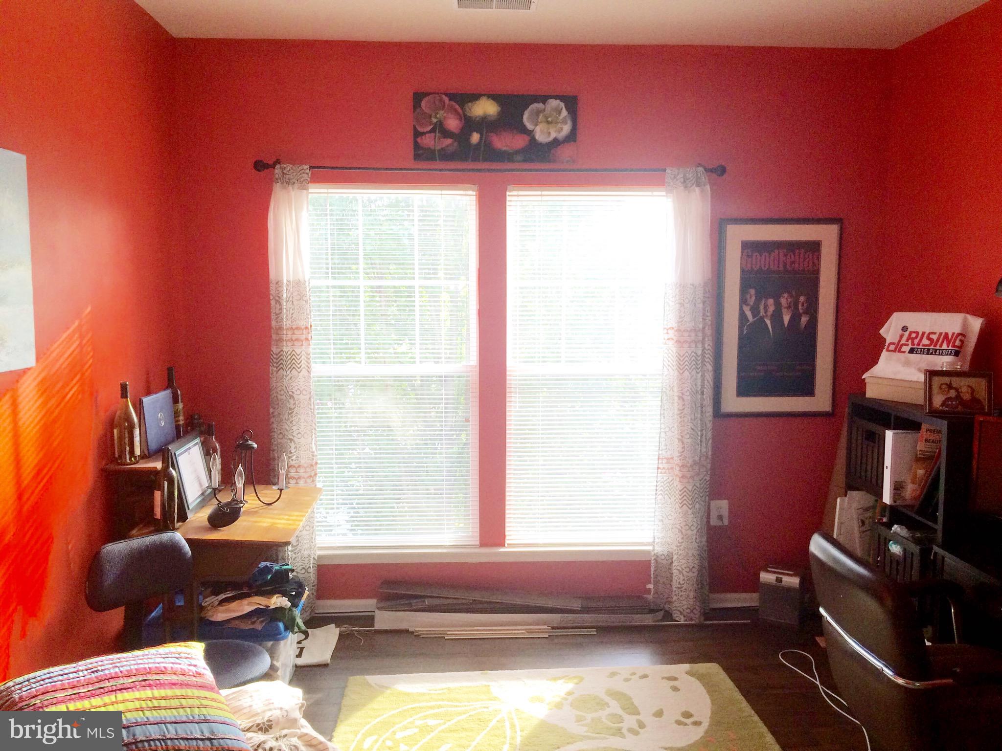 NORTH POINT VILLAS - Residential Lease