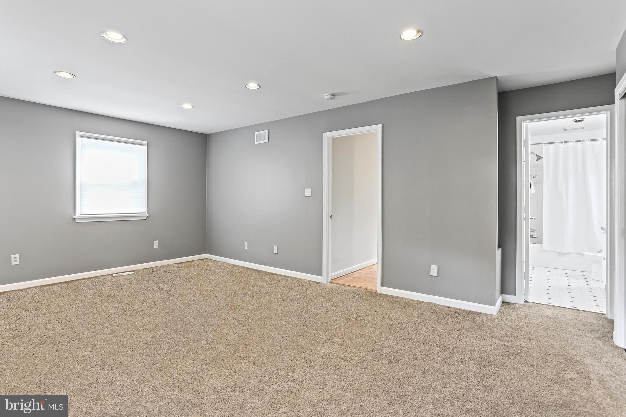 WHEATON HILLS - Residential Lease