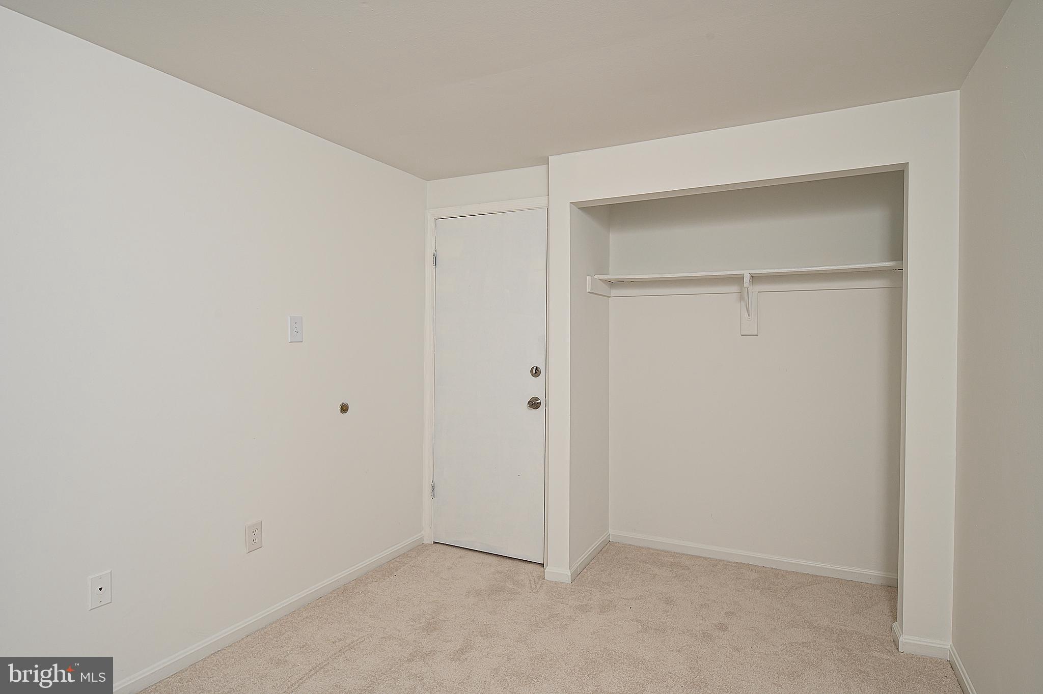 LONGMEAD CROSSING - Residential