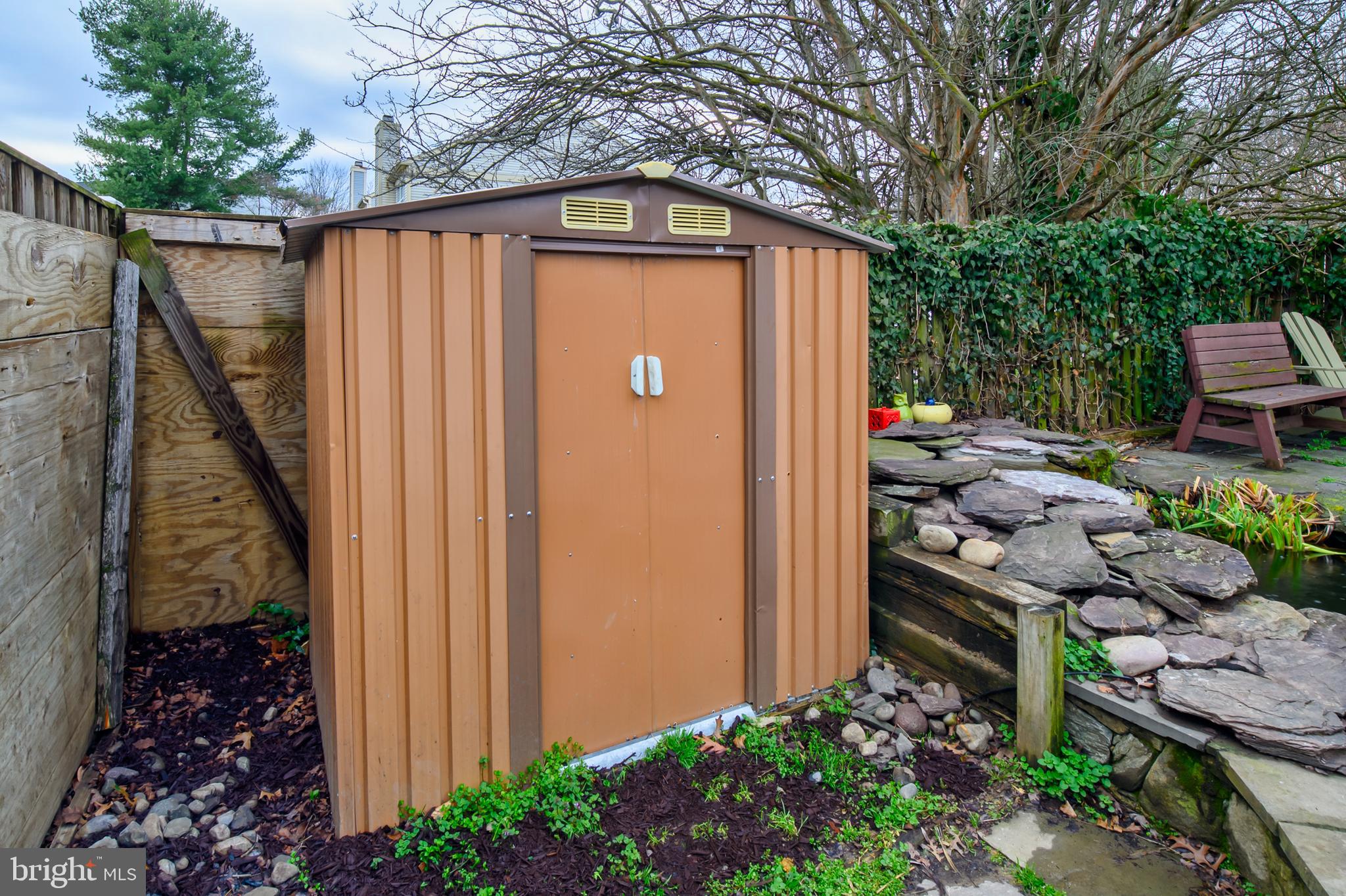 LONGMEAD CROSSING - Residential