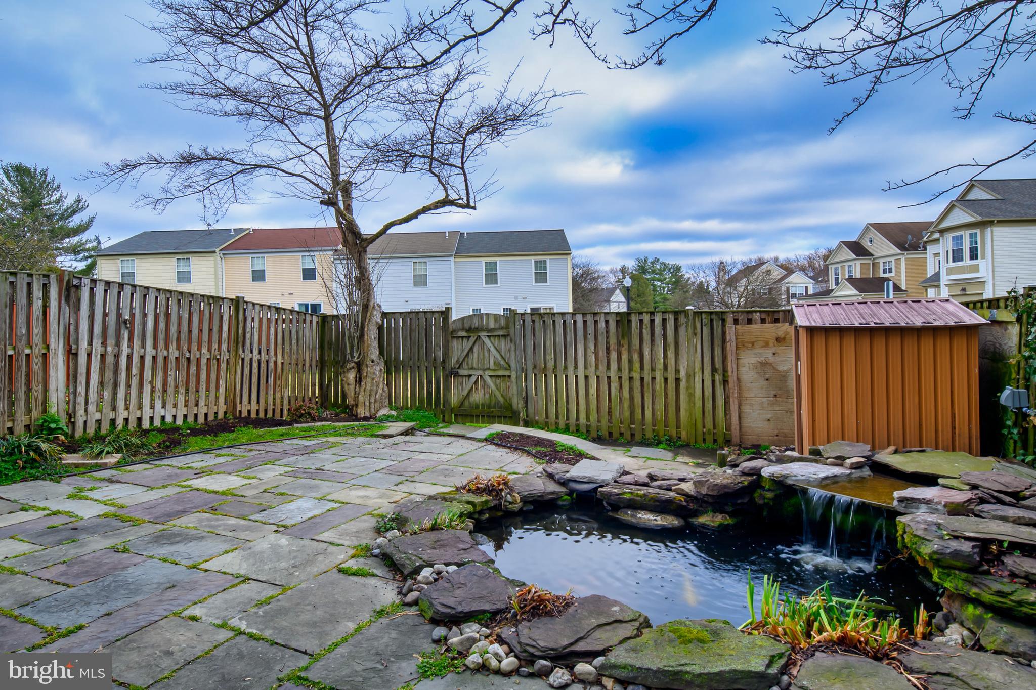 LONGMEAD CROSSING - Residential