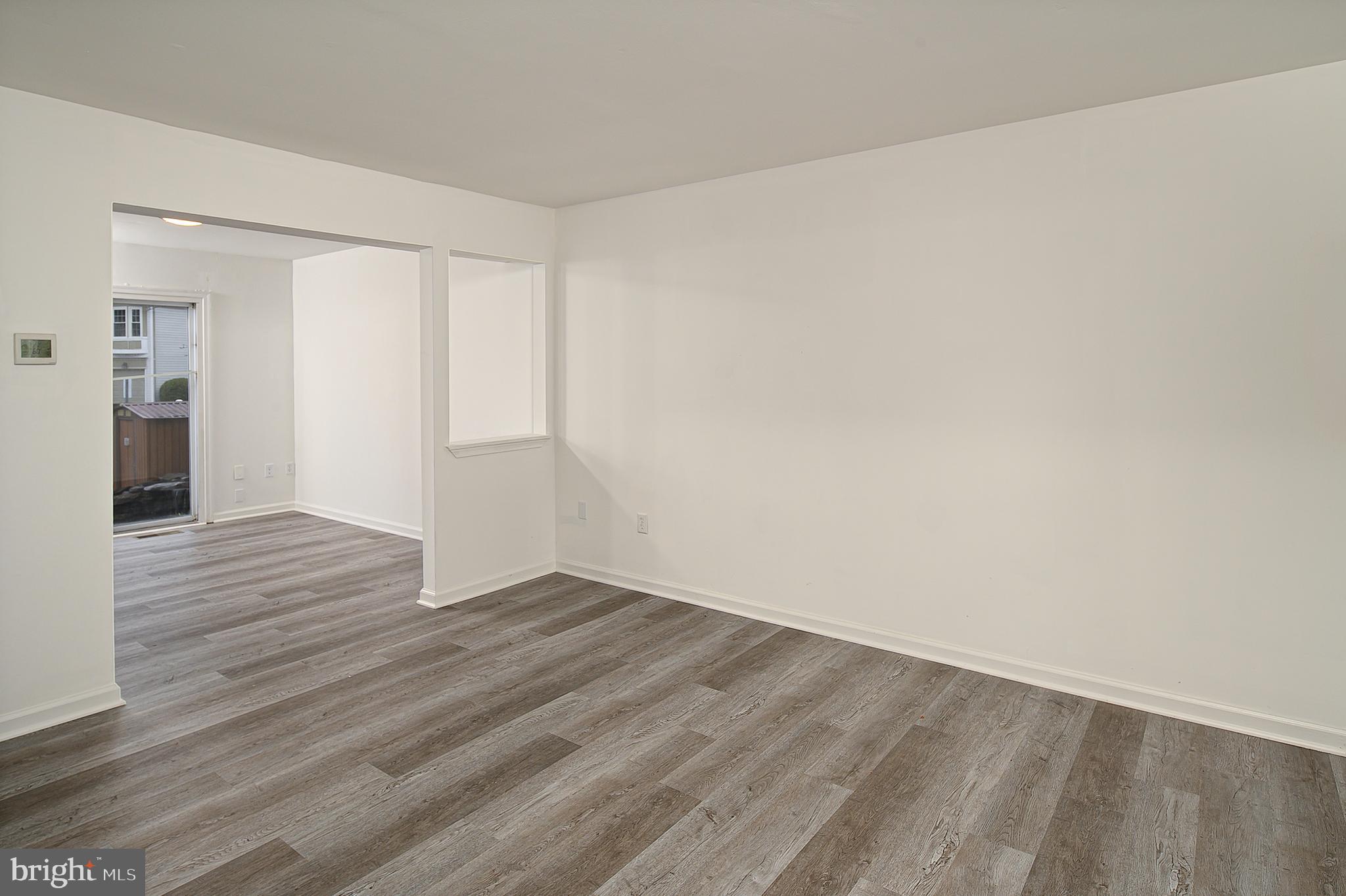 LONGMEAD CROSSING - Residential