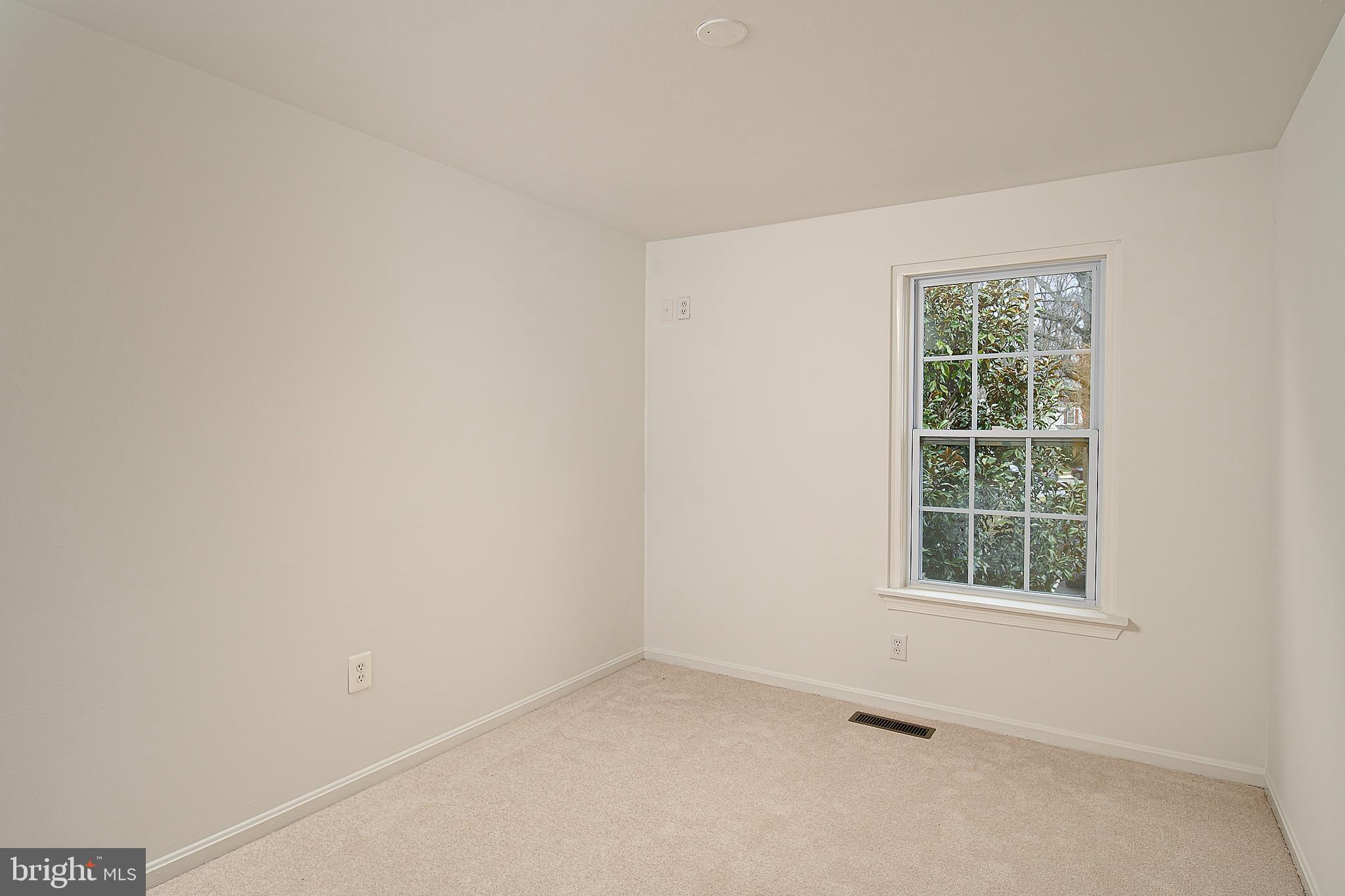 LONGMEAD CROSSING - Residential