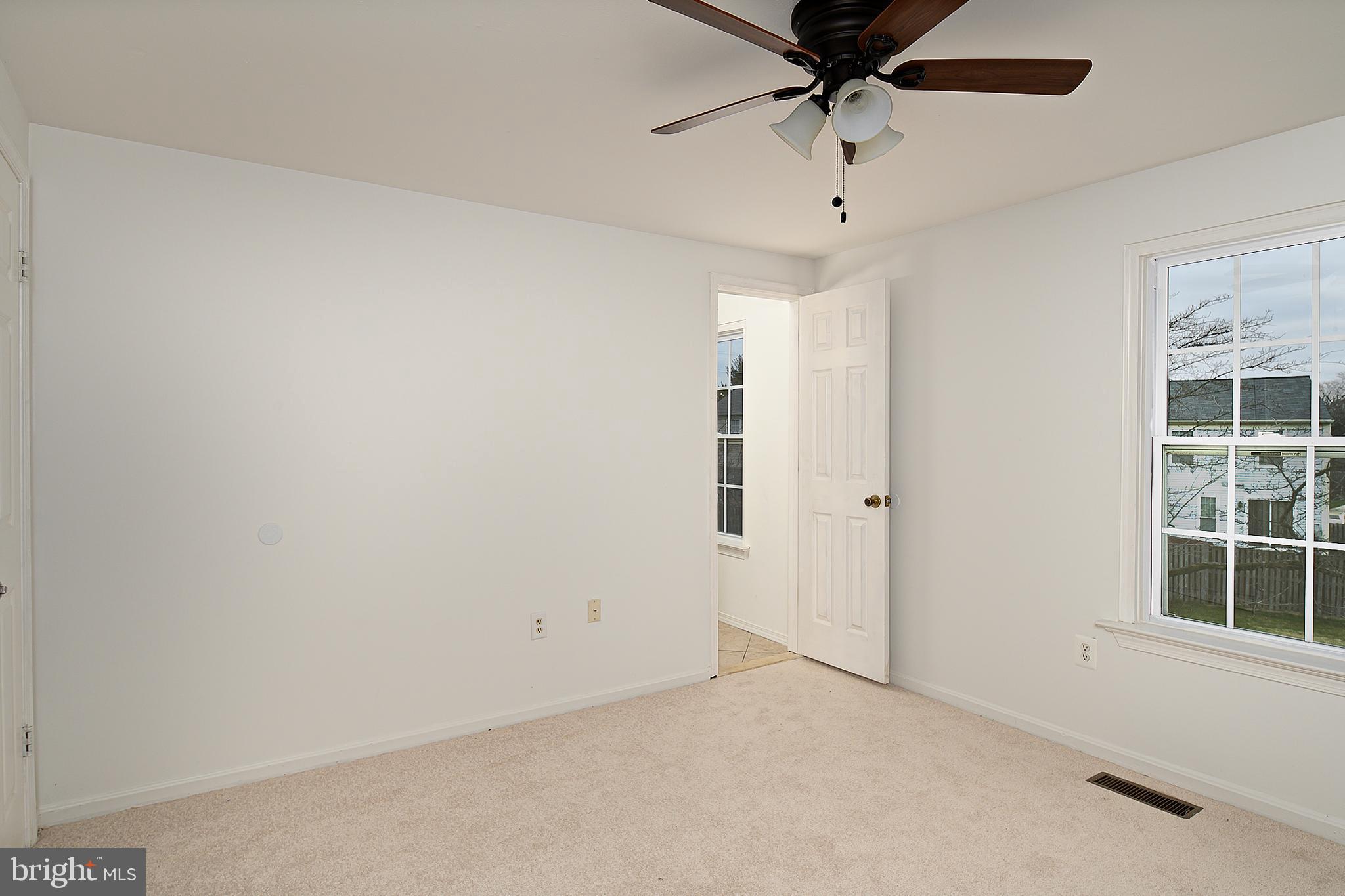 LONGMEAD CROSSING - Residential