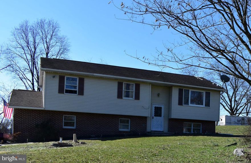 Country brossman bi-level on 2.29 acres of privacy multi level deck with fountains. Pellet stove in family room, come and enjoy mother nature in peace. Solar panels to cut costs. 1 Owner home.