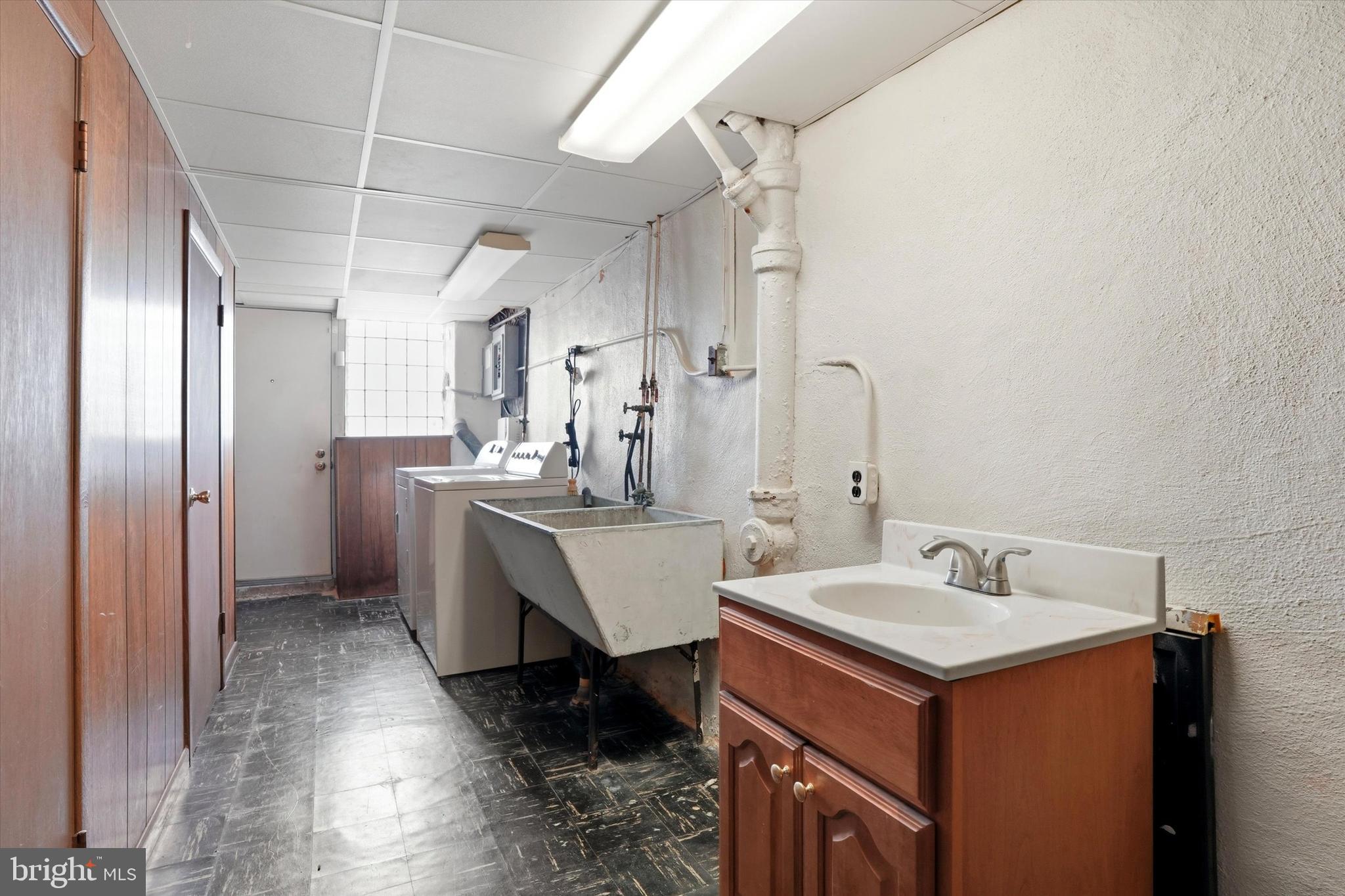 RHAWNHURST - Residential