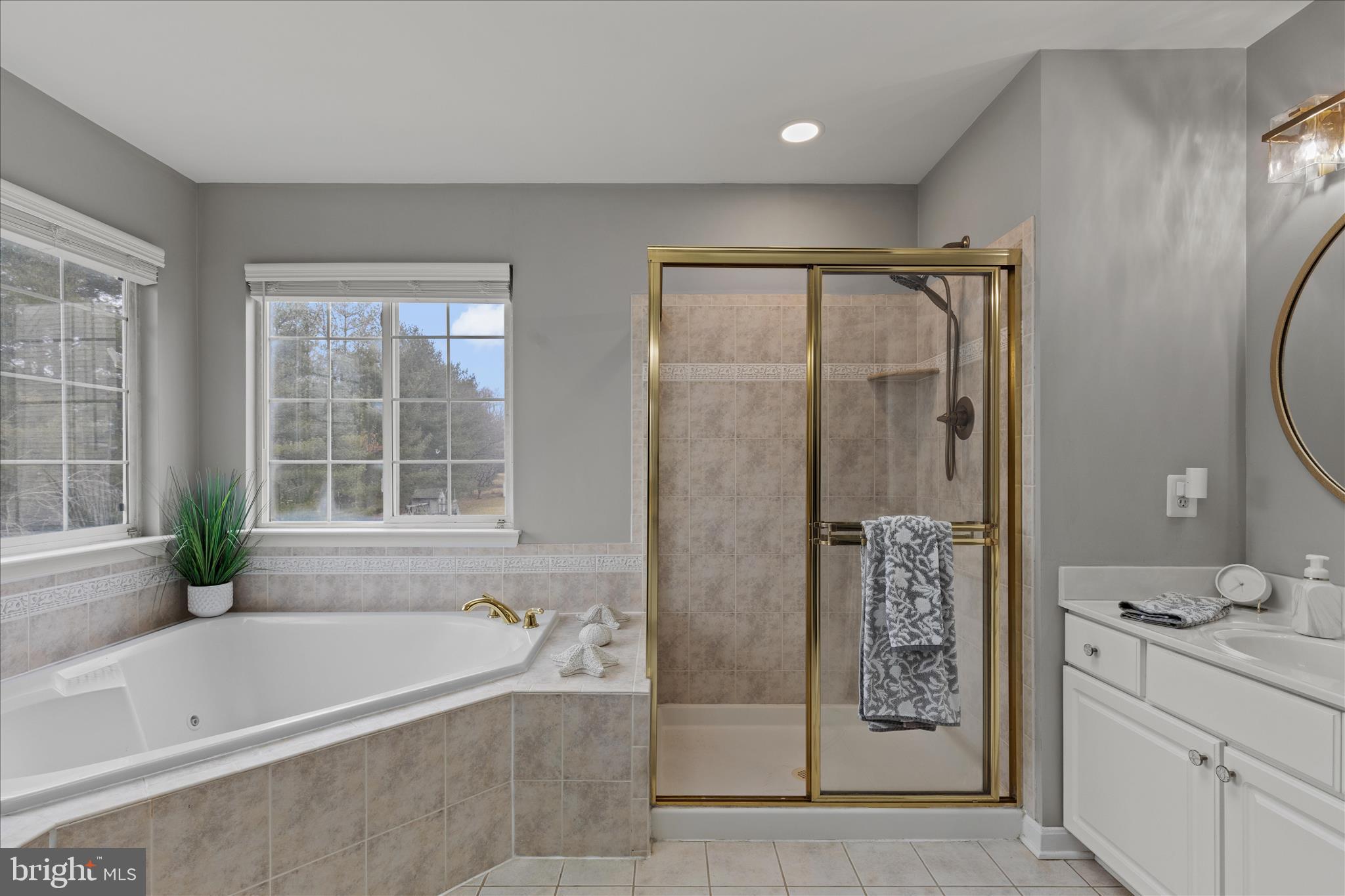 CANTER FARMS - Residential