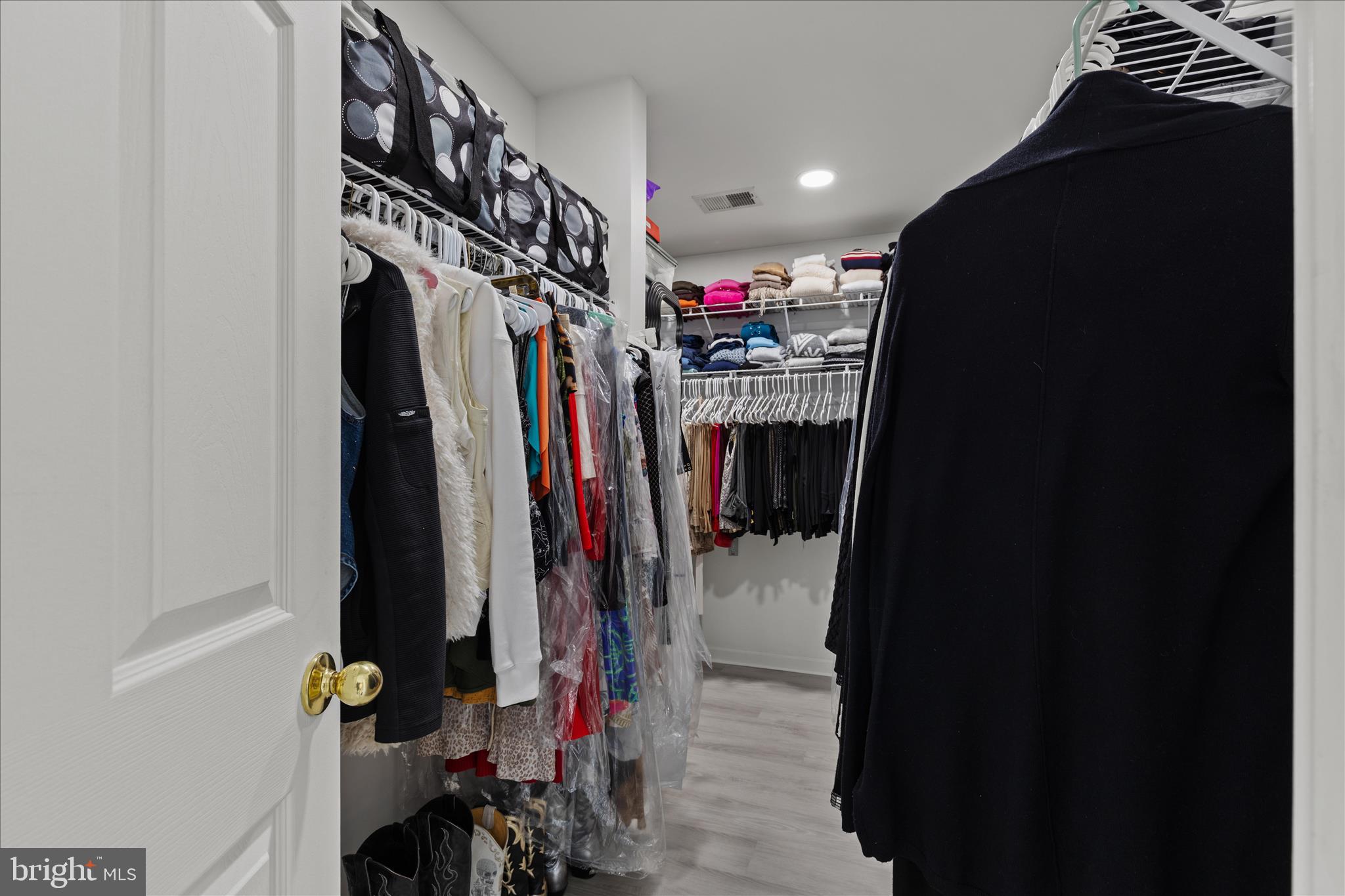 CANTER FARMS - Residential