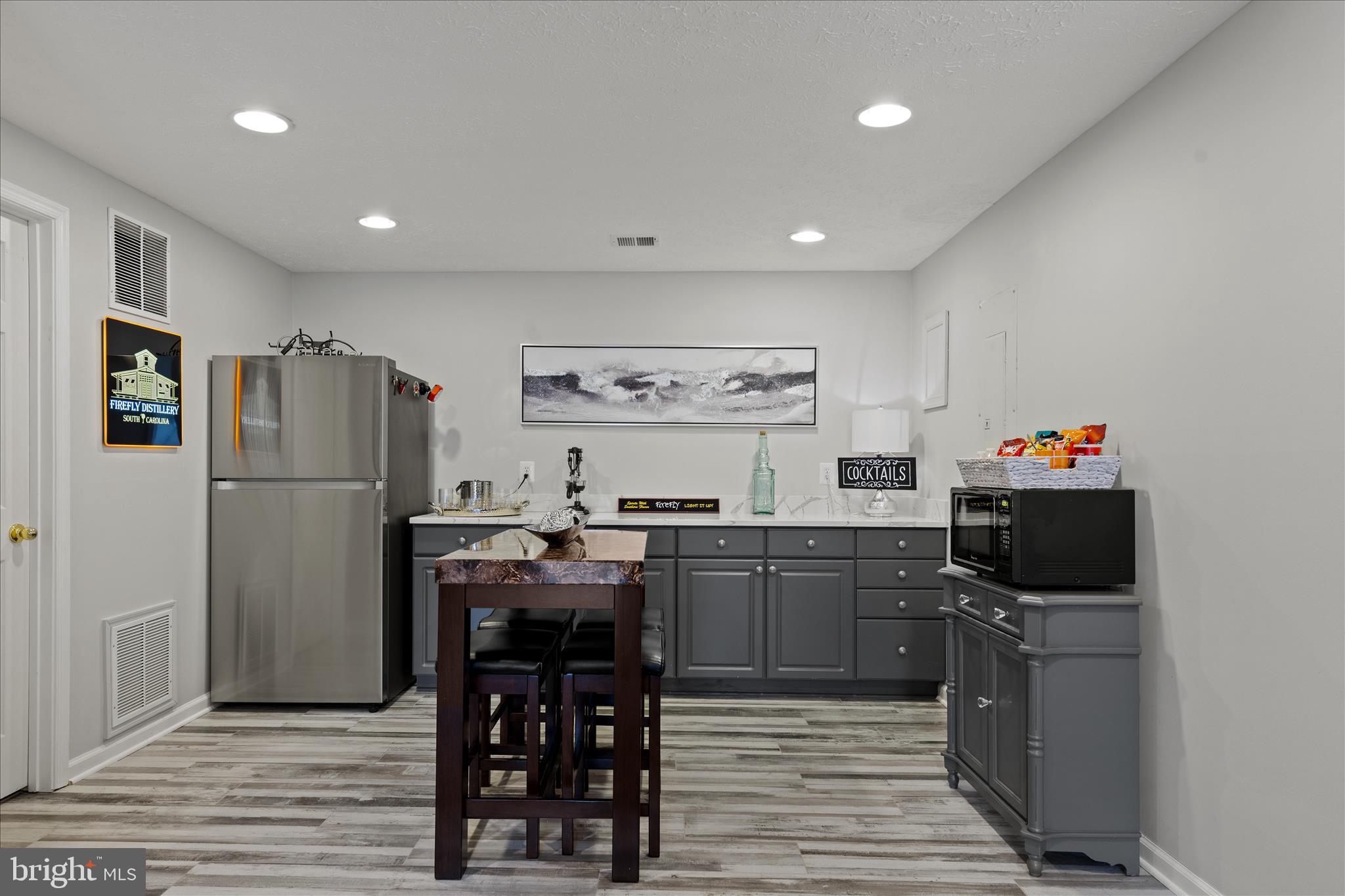 CANTER FARMS - Residential