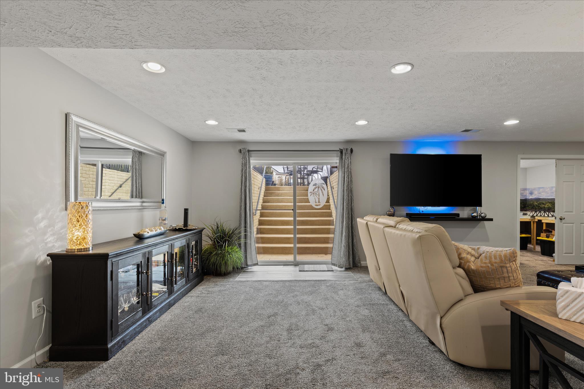 CANTER FARMS - Residential