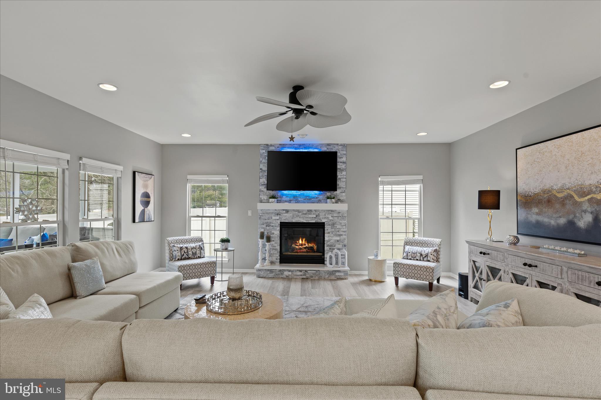 CANTER FARMS - Residential