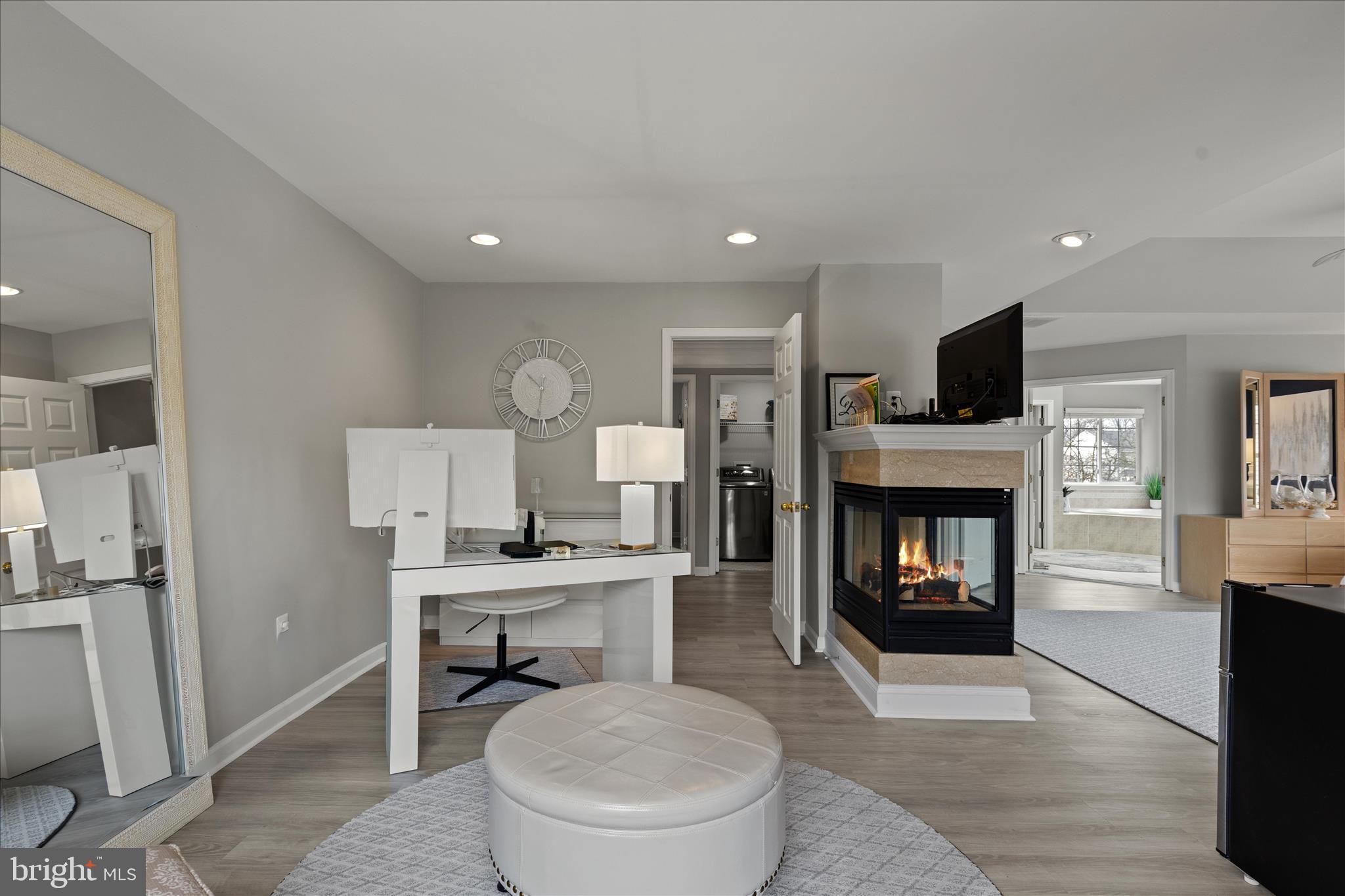 CANTER FARMS - Residential