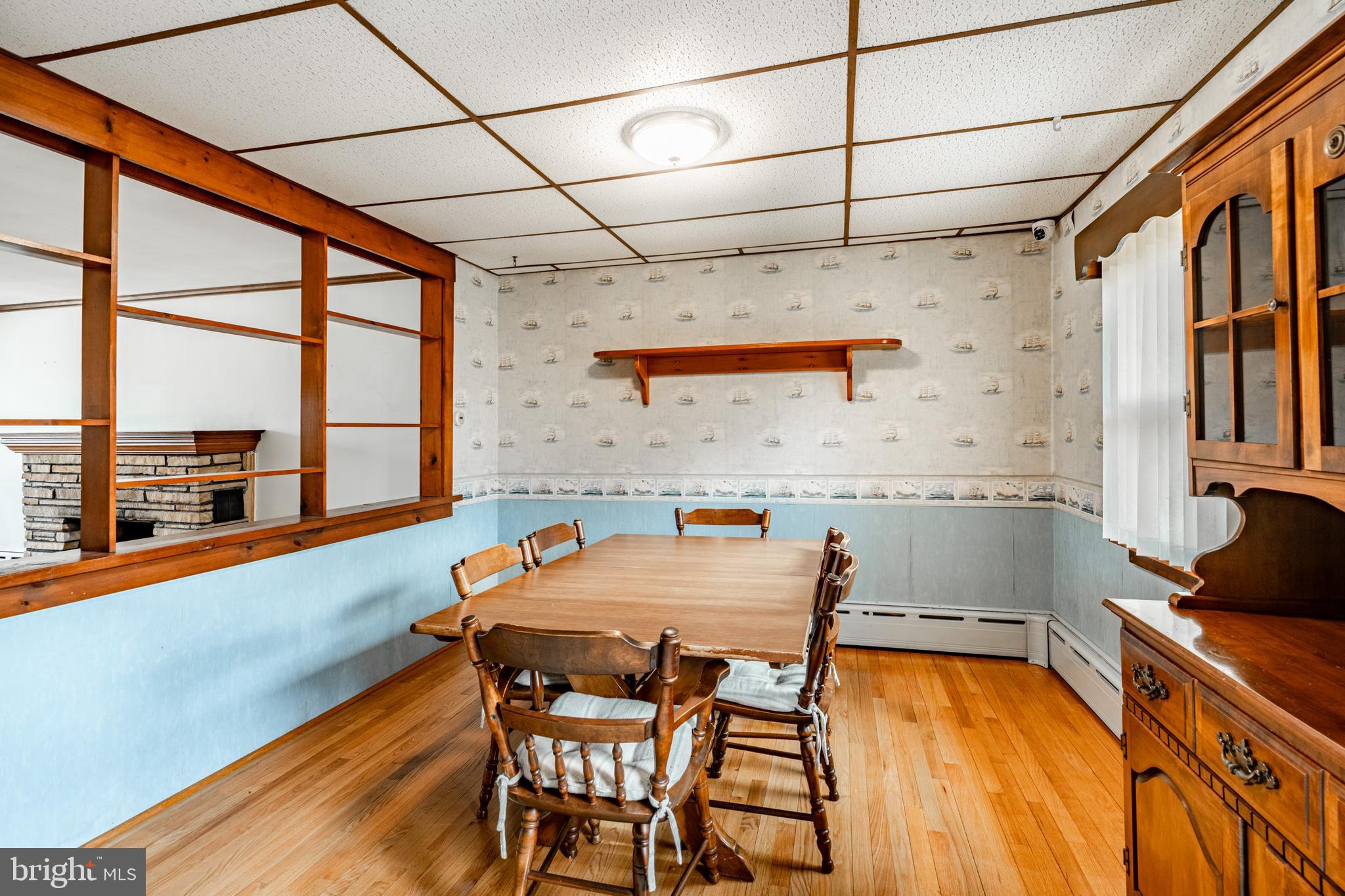 AUDUBON HOLLOW EST - Residential