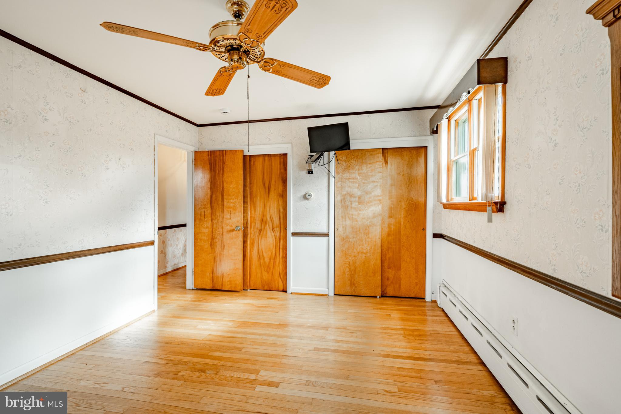 AUDUBON HOLLOW EST - Residential