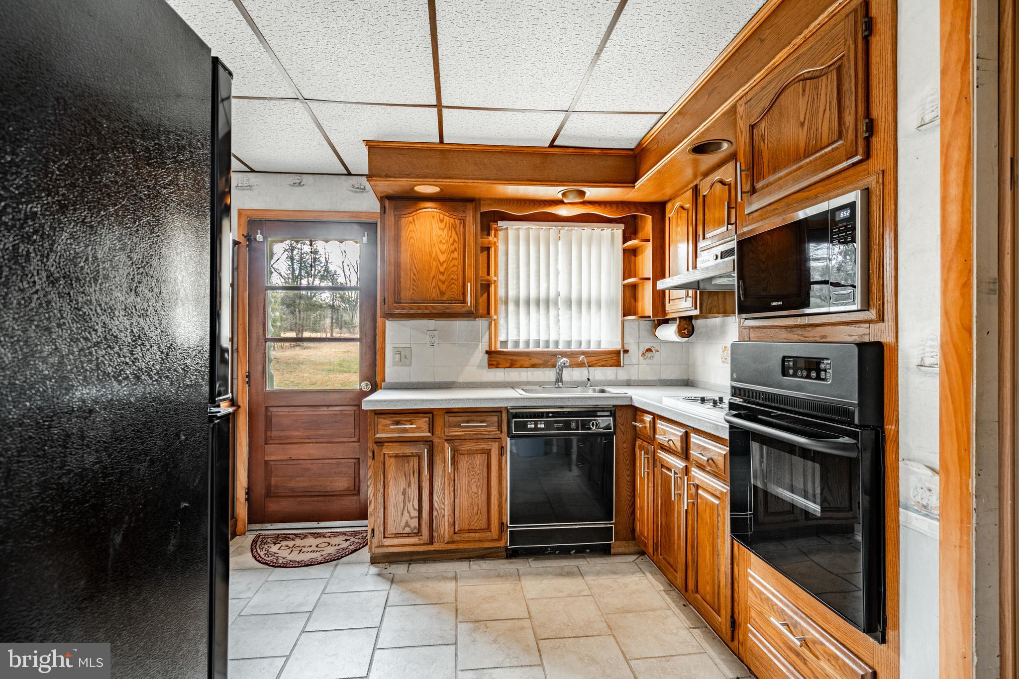 AUDUBON HOLLOW EST - Residential