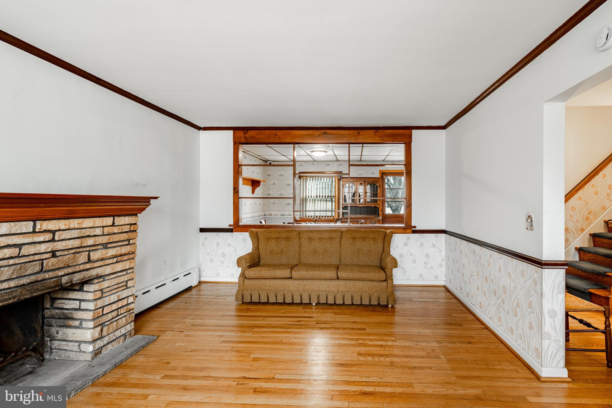 AUDUBON HOLLOW EST - Residential