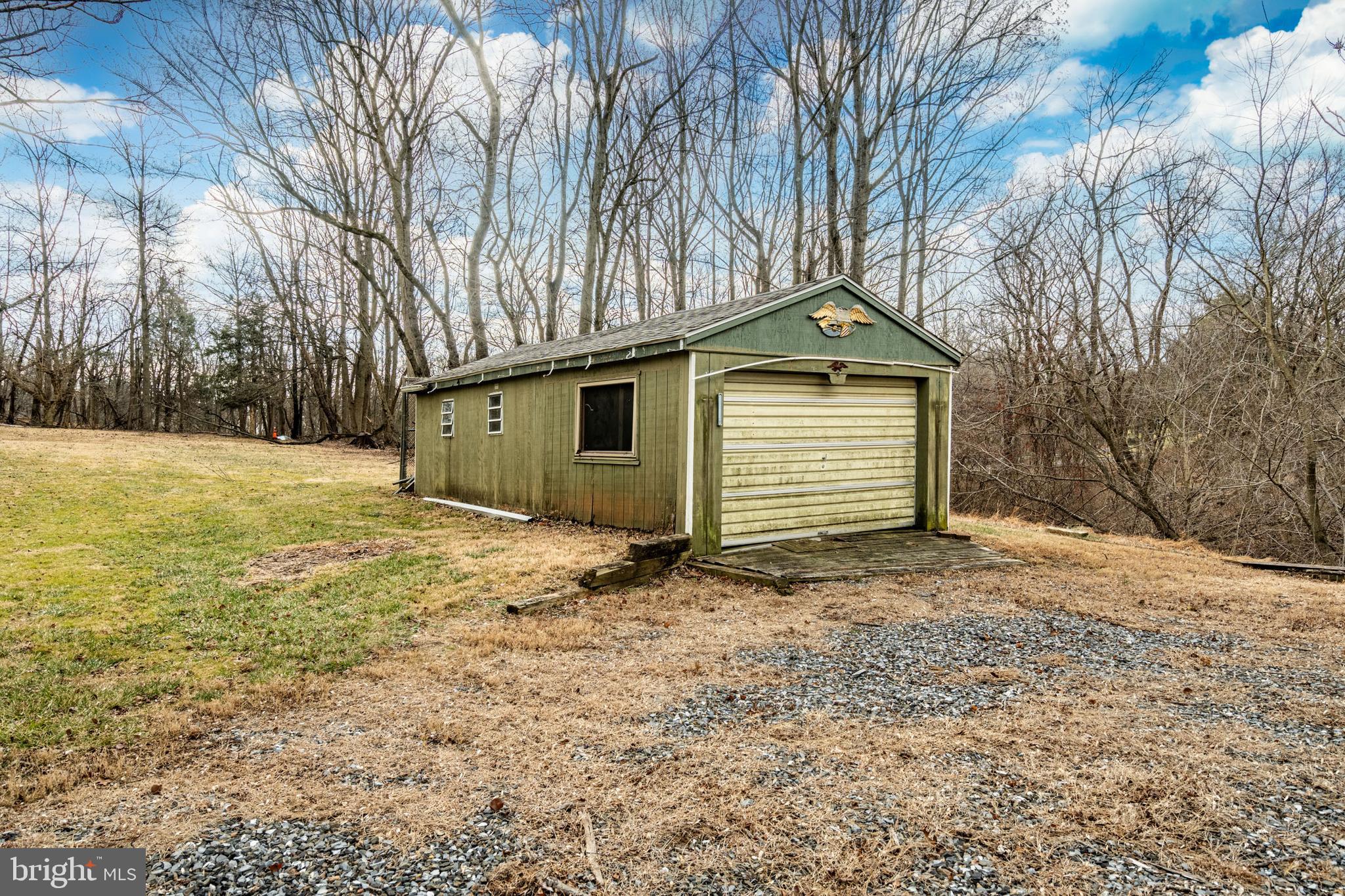 AUDUBON HOLLOW EST - Residential