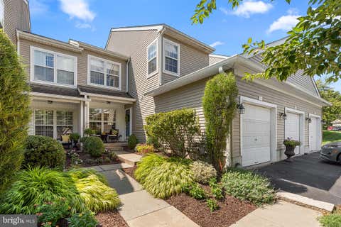 Townhouse For Sale - 128 Lewisville Court #3006<br/> PHOENIXVILLE, PA 19460