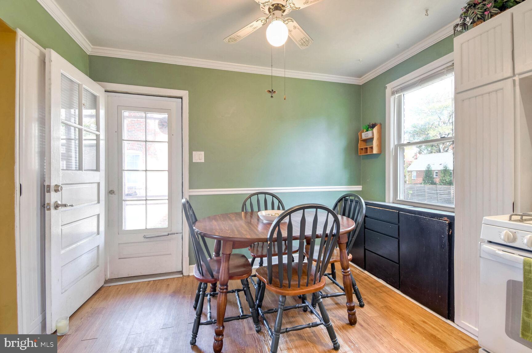 OAK SPRINGS - Residential