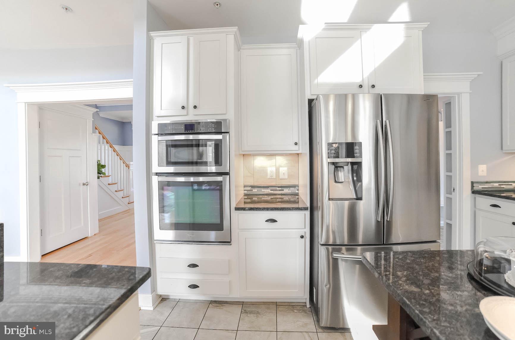 LIGHTHOUSE COMMONS - Residential