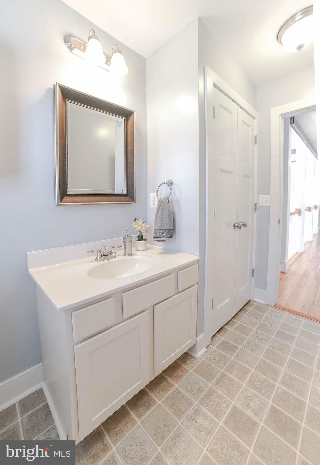 LIGHTHOUSE COMMONS - Residential