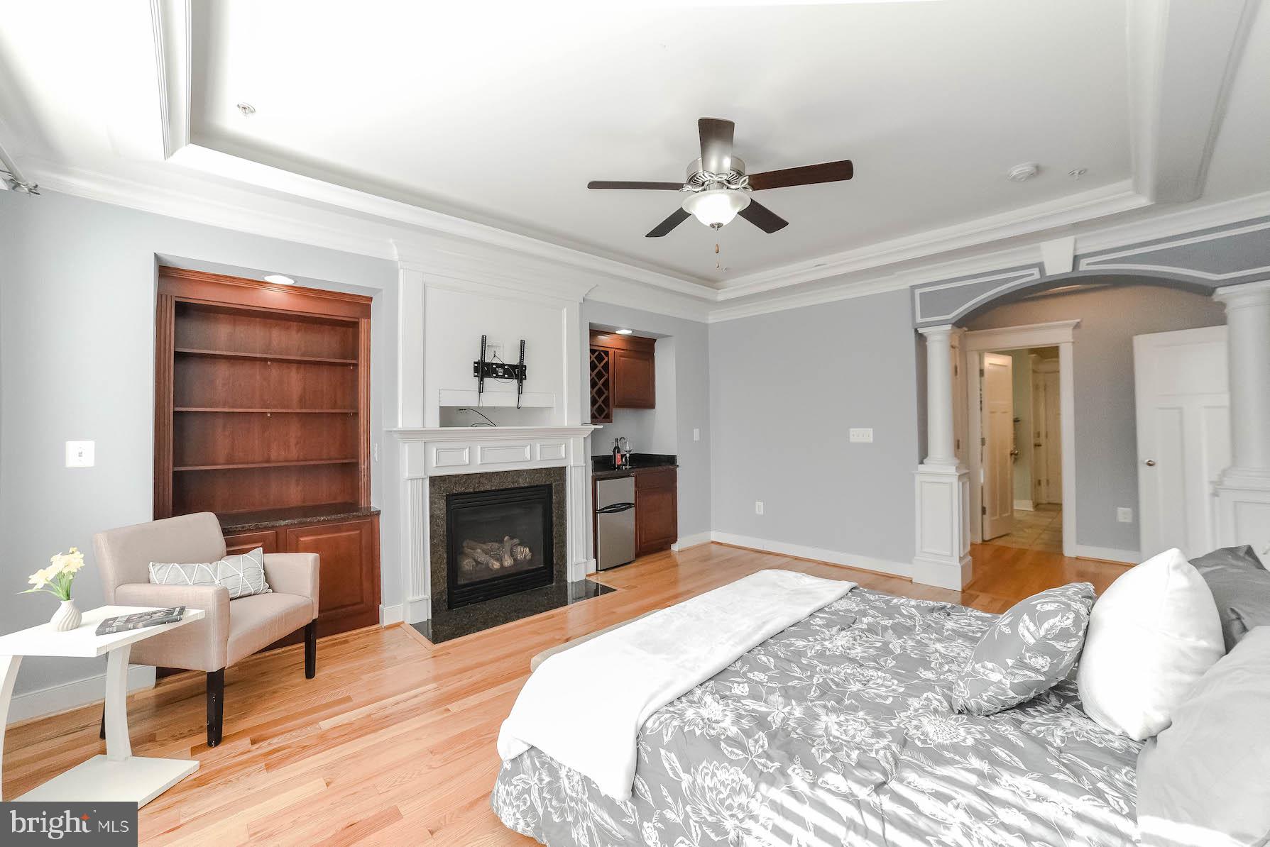 LIGHTHOUSE COMMONS - Residential