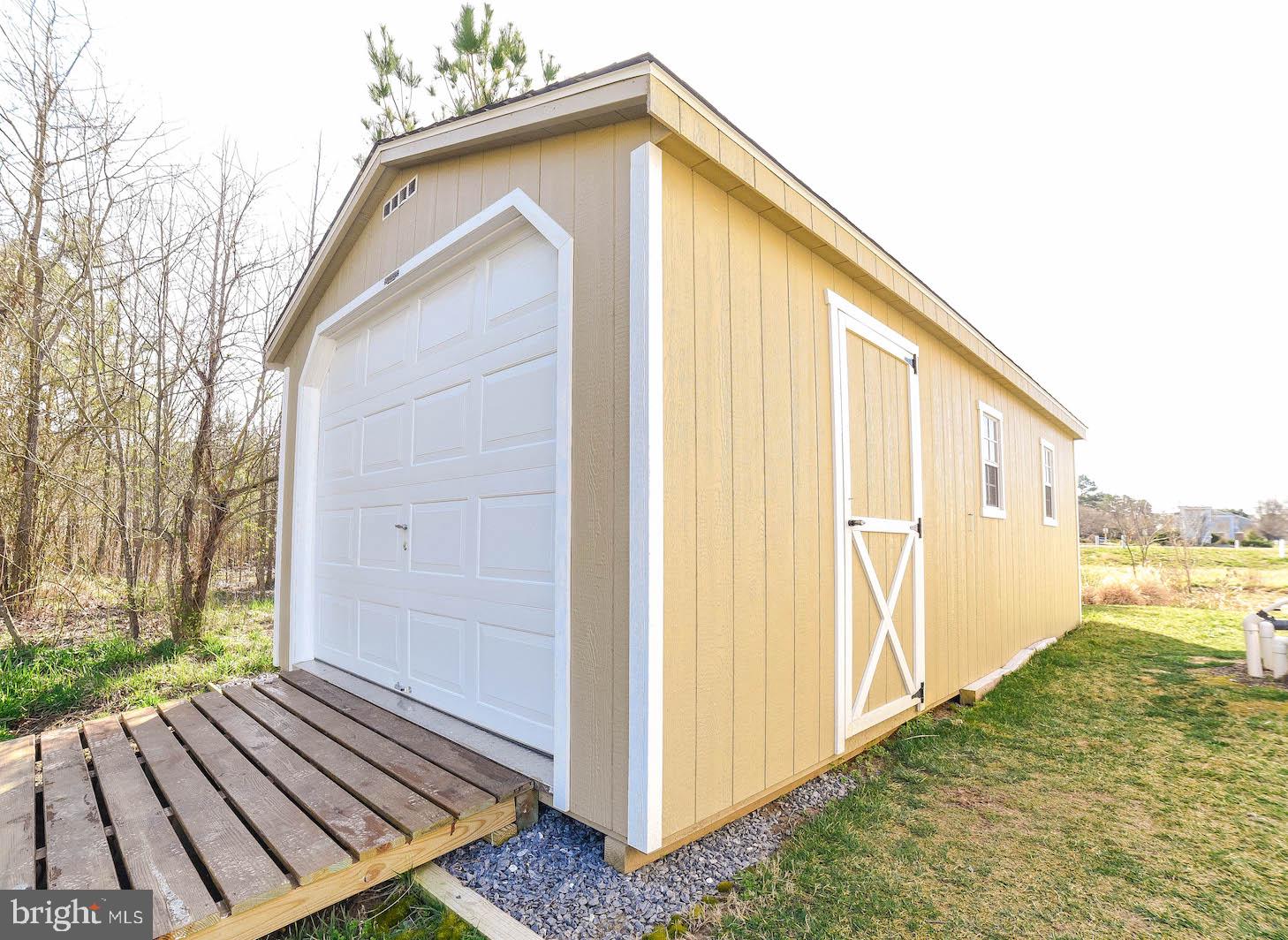 LIGHTHOUSE COMMONS - Residential