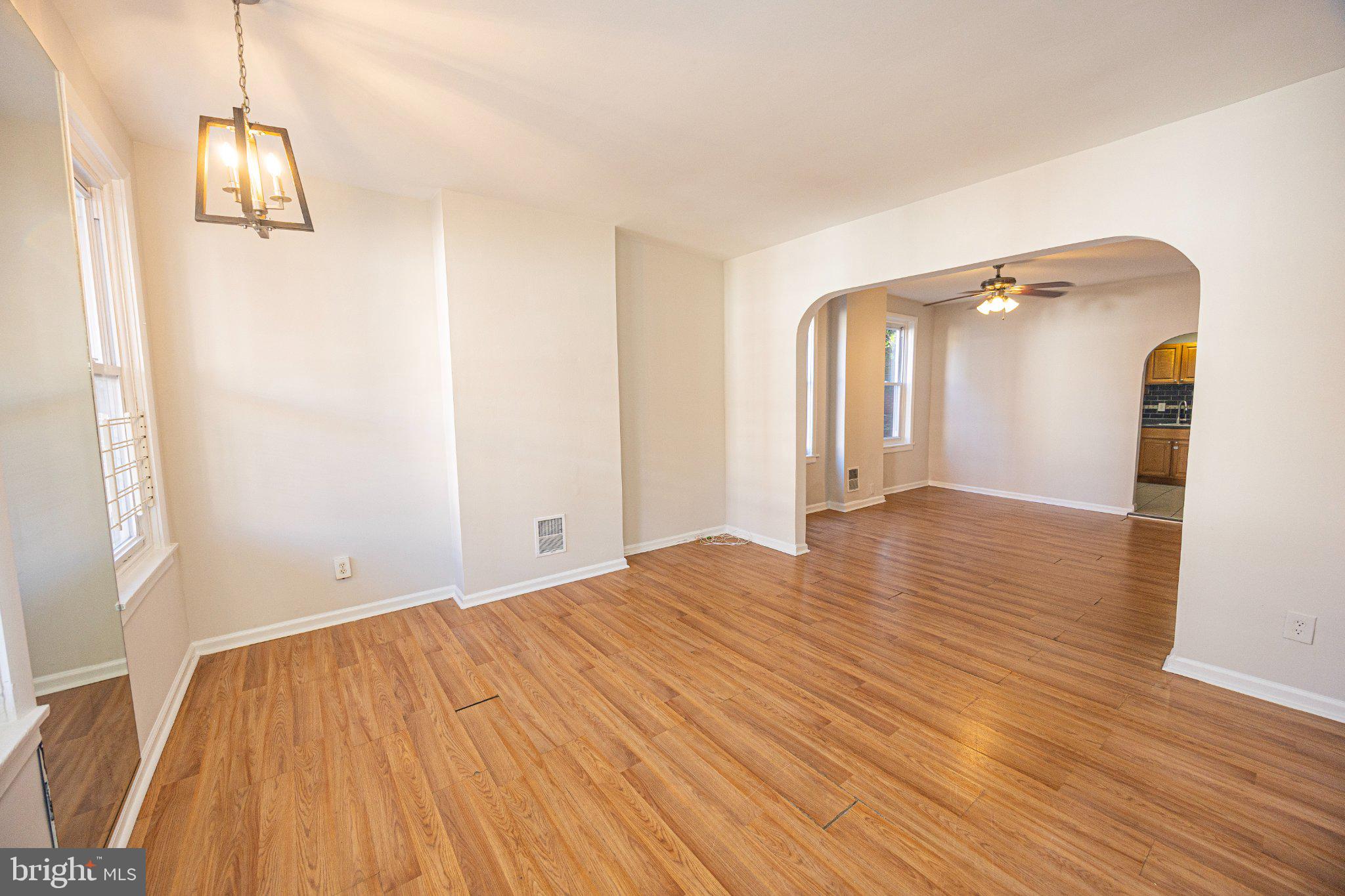 110 E PASTORIUS STREET