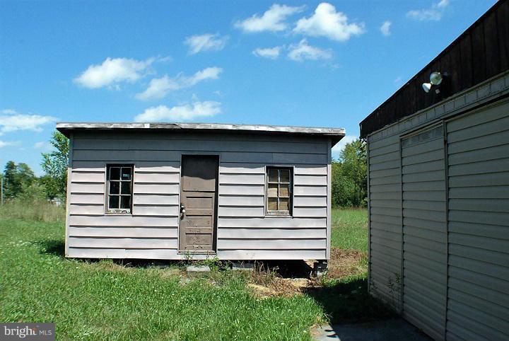 OAK BREEZE - Residential