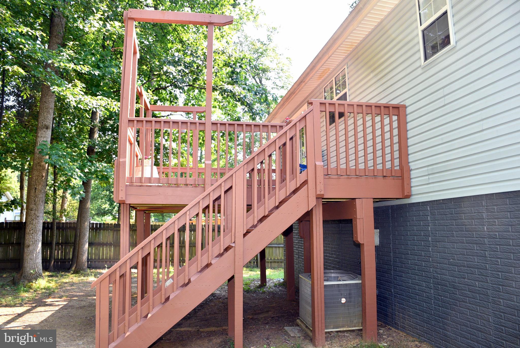 MEADOWOOD VILLAGE - Residential