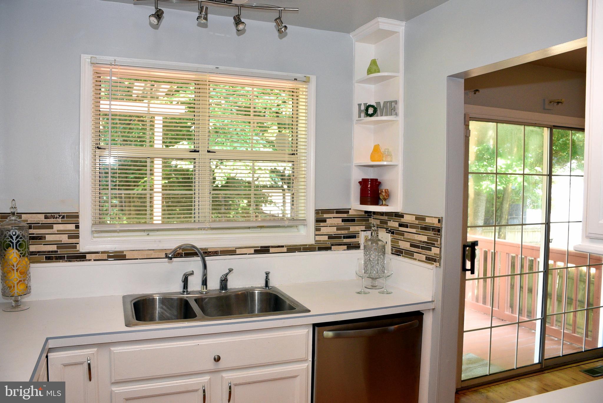 MEADOWOOD VILLAGE - Residential