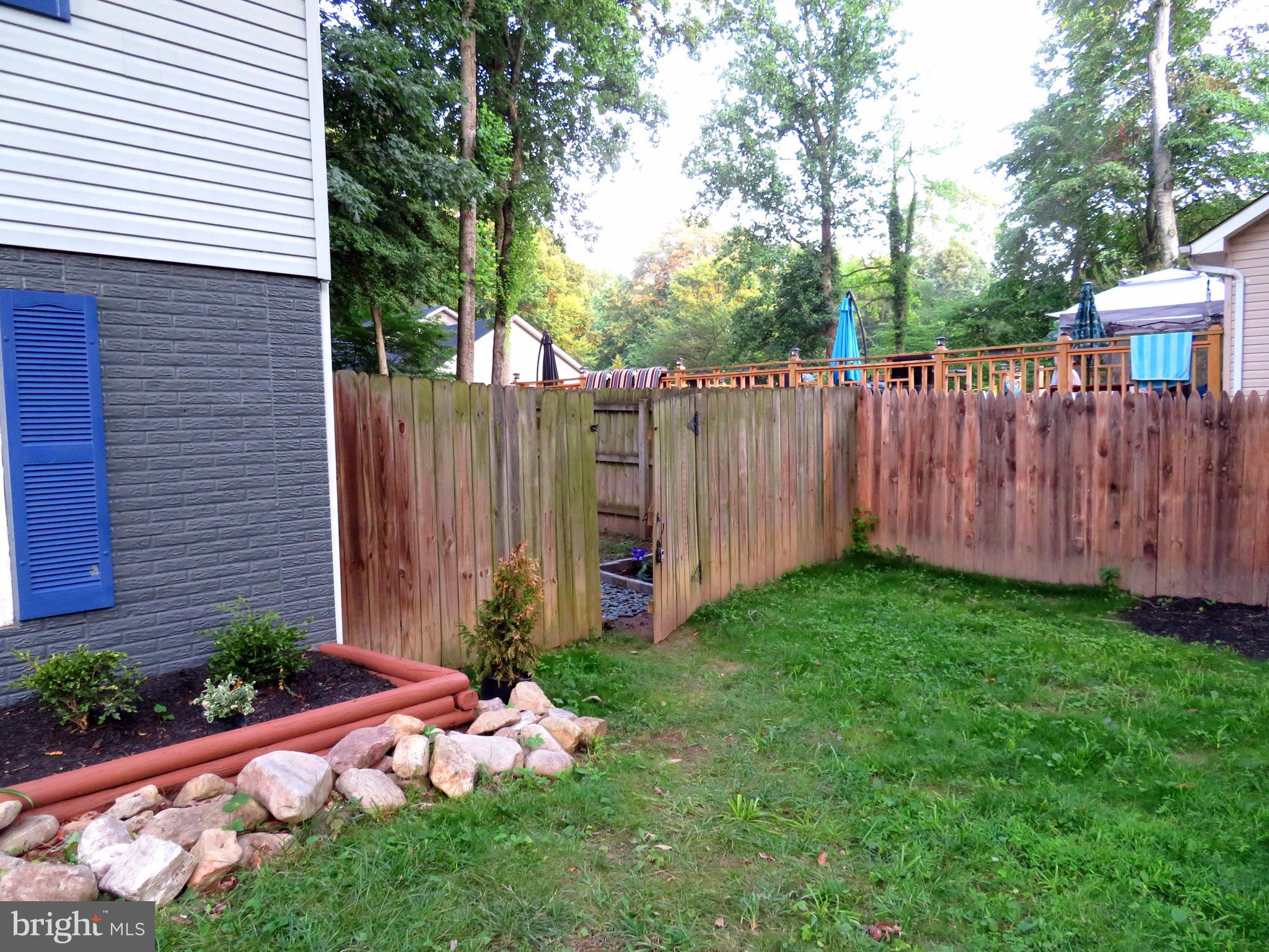 MEADOWOOD VILLAGE - Residential