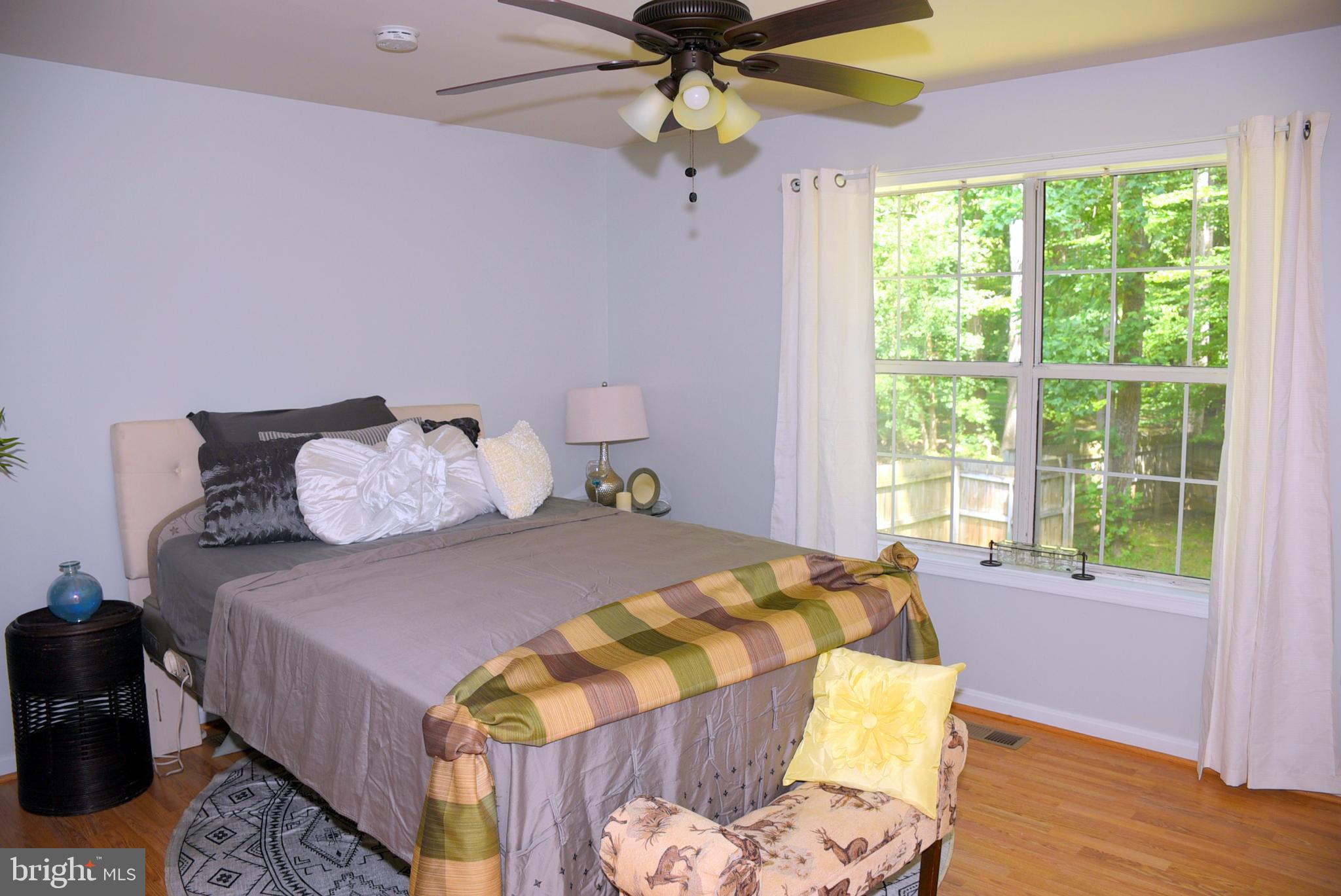 MEADOWOOD VILLAGE - Residential