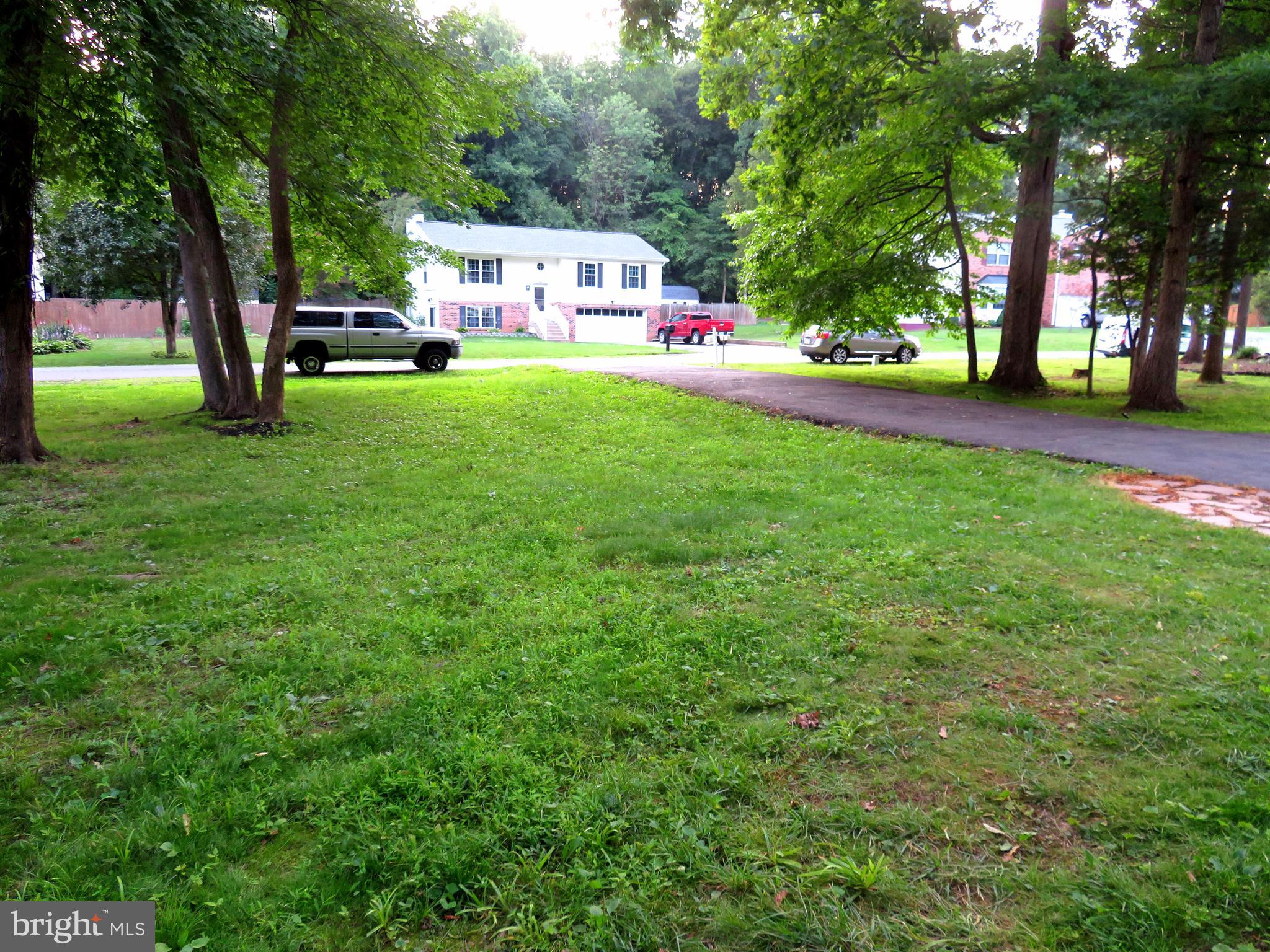 MEADOWOOD VILLAGE - Residential