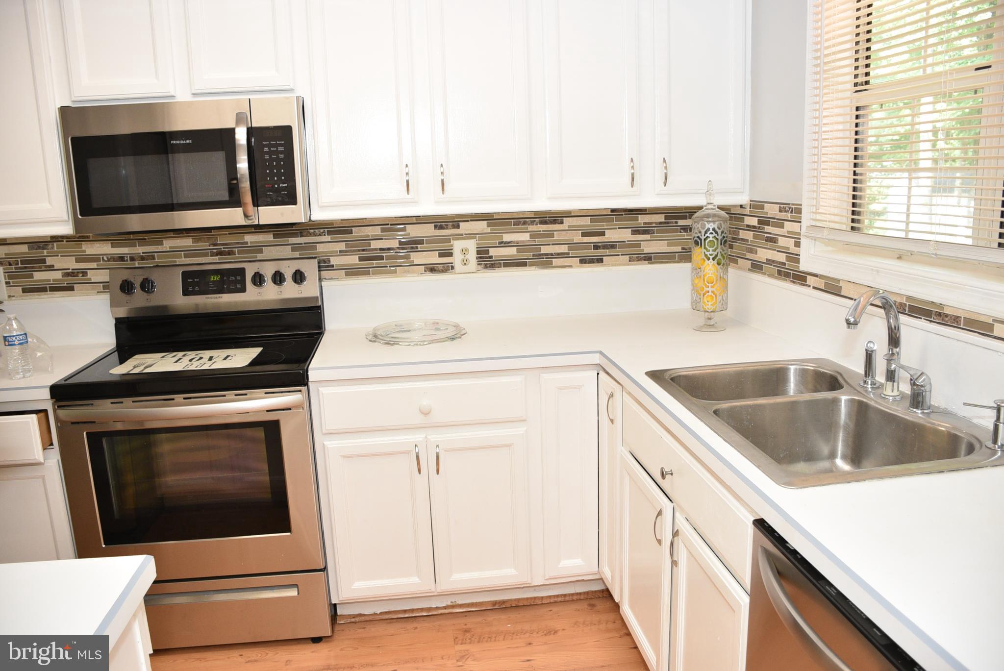 MEADOWOOD VILLAGE - Residential